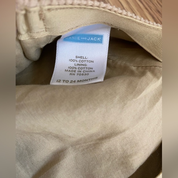 Janie and Jack outfit with two hats 12-18months - Picture 10 of 15